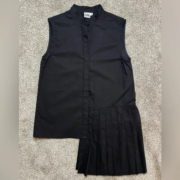 OAK Pleated button front tank blouse - Picture 2 of 8